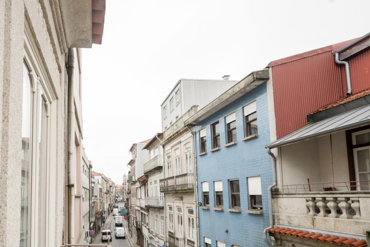Martires Sweet Apts By Portocityhosts Buitenkant foto