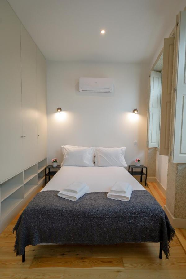 Martires Sweet Apts By Portocityhosts Buitenkant foto