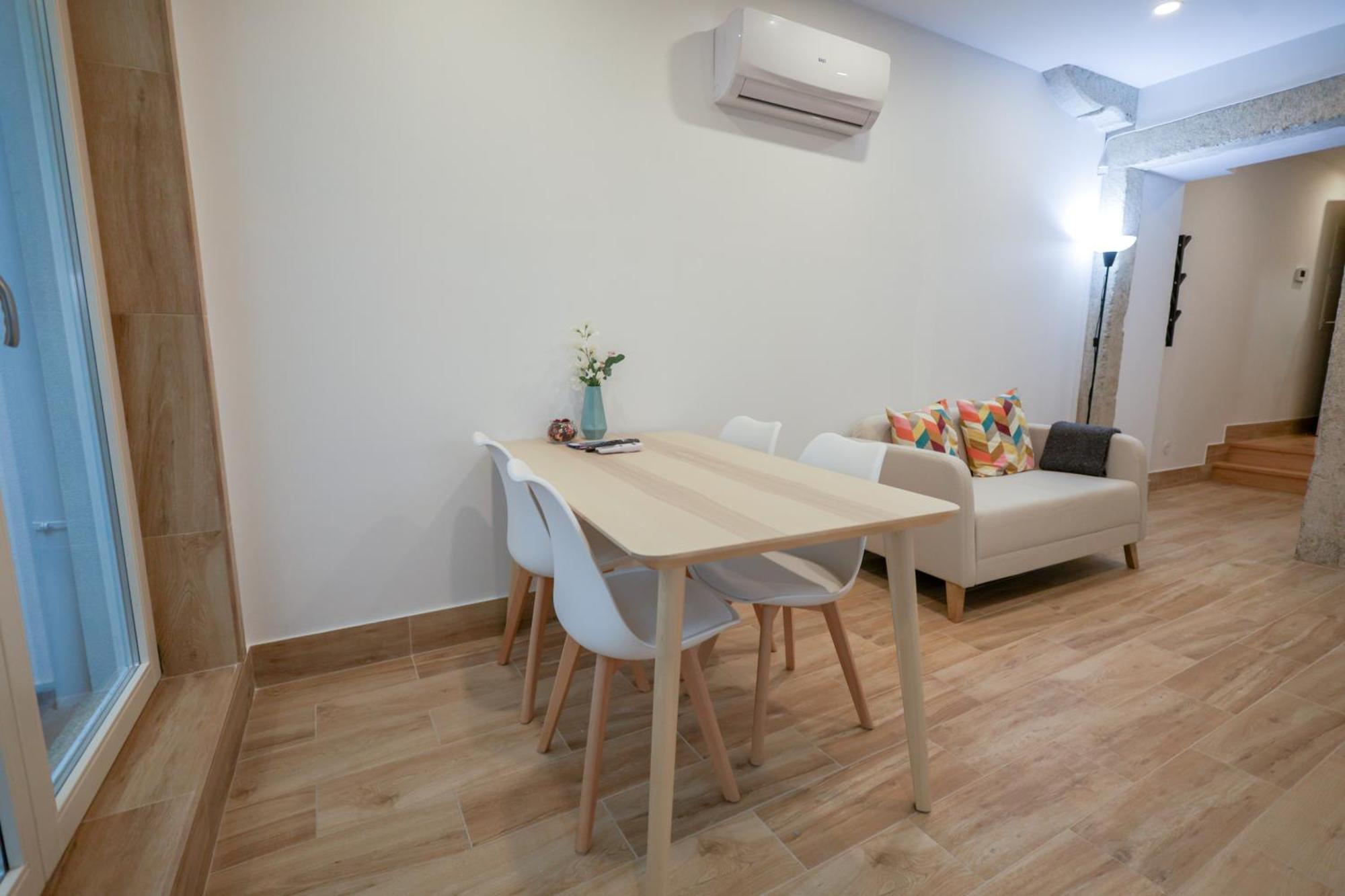 Martires Sweet Apts By Portocityhosts Buitenkant foto