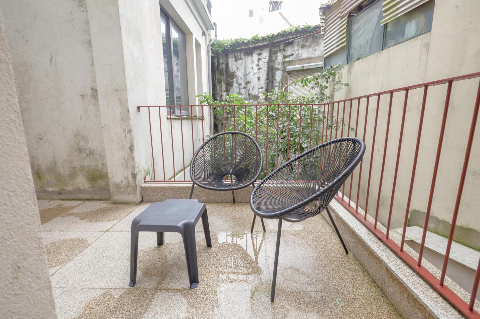 Martires Sweet Apts By Portocityhosts Buitenkant foto